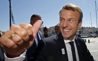 Emmanuel Macron, la chute avant l’atterrissage 